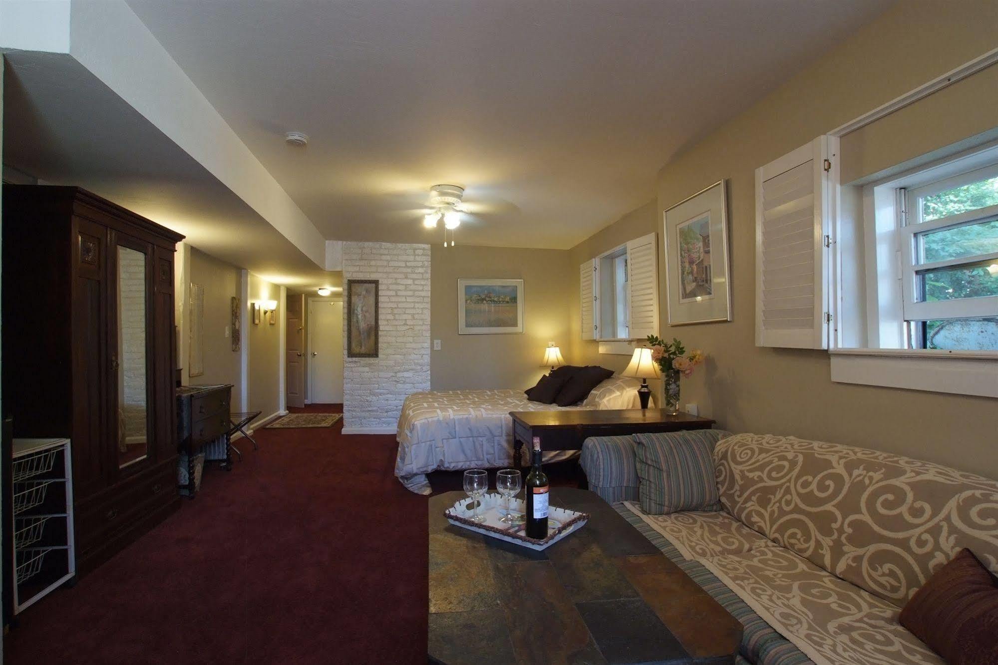 Madison Street Inn B&B Santa Clara Exterior photo